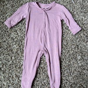 Mulberry snap footie